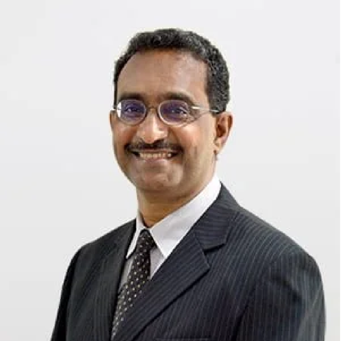 Dr.Suresh Kumar Hariharan (MALAYSIA)